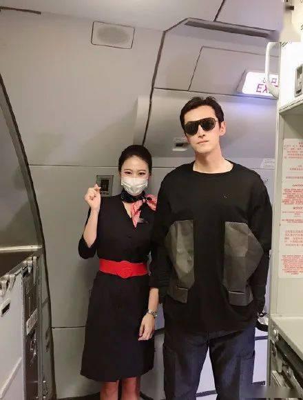 热门吃瓜空姐视频,揭秘幕后故事与网友热议